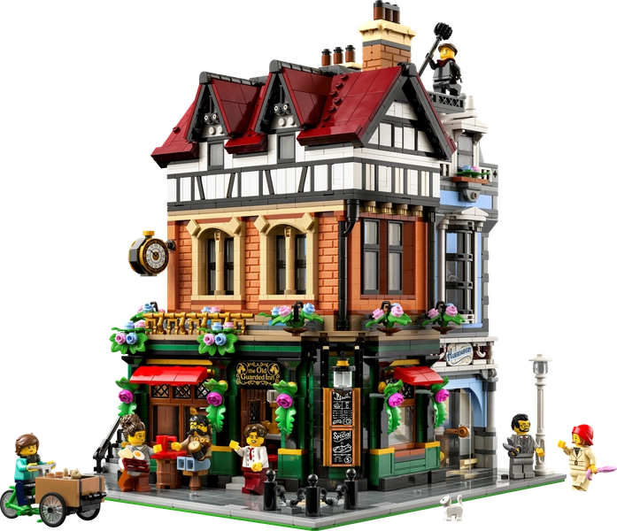 Tudor Corner