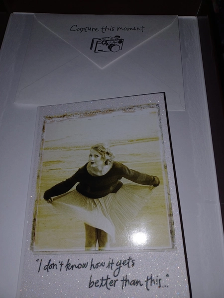 Taylor Swift Rare Greeting Card Birthday #412 Era Debut Speak Now Red
