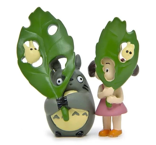 2pcs Miyazaki My Neighbor Totoro With Green Leaves MEI Doll Figure