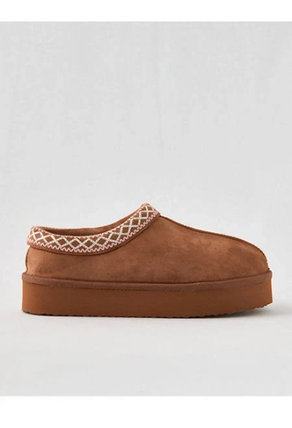 Aerie Women's Embroidered Scuff Slippers