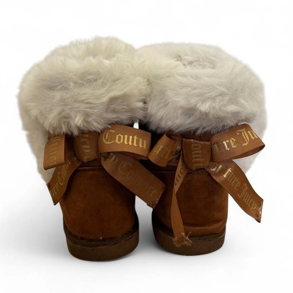Brown Juicy Couture fur boots with bow detail US9....