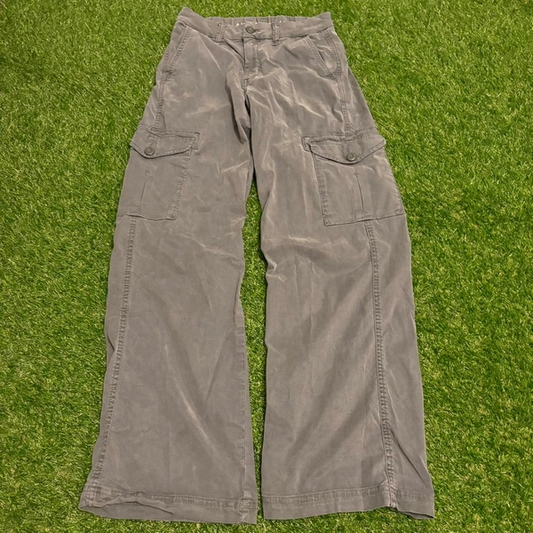 American Eagle grey cargo pants Size 000" #cargo...
