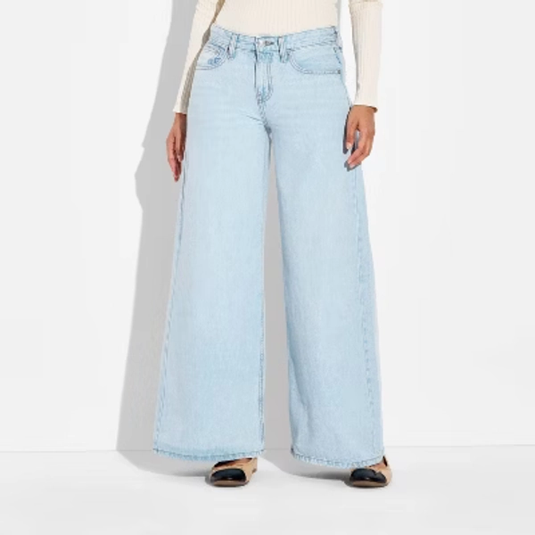 Women's Low-Rise Ultra Wide Leg Jeans - Wild Fable™ Light Blue 4