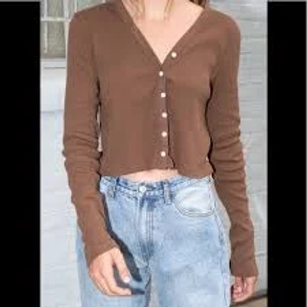 Brandy Melville Paige Button up Top