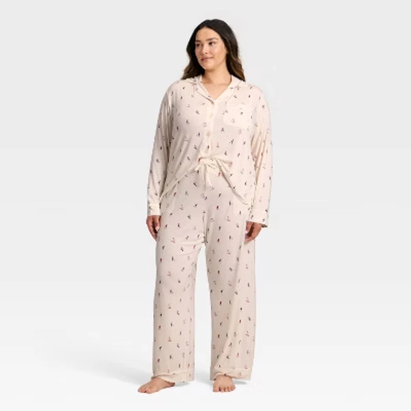 Women's Cloud Knit Modal Long Sleeve Notch Collar Top and Pants Pajama Set - Auden™ Cream Skiers 3X