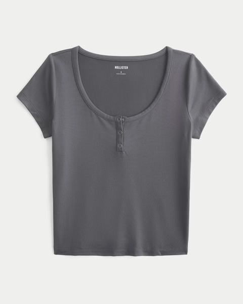 Soft Seamless Fabric Snap Henley