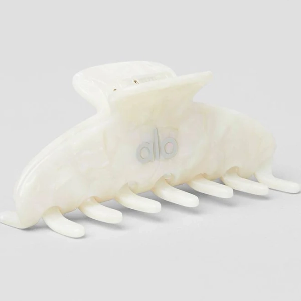 Alo Yoga 90's Claw Clip - White Pearl