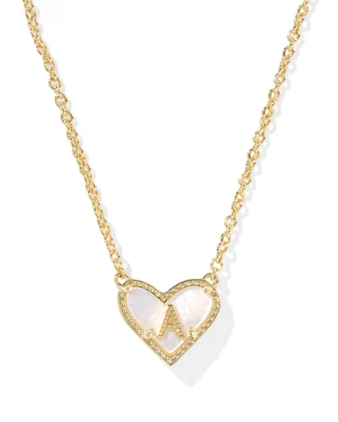 Ari Heart Letter N Gold Short Pendant Necklace