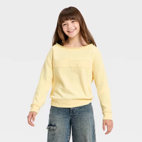 Girls' Oversized "California" Graphic Fleece Sweatshirt - art class™ Light Yellow L