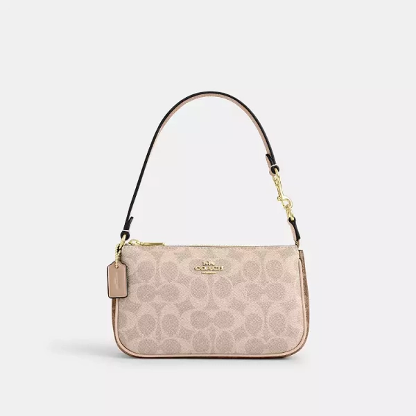 Nolita 19 In Blocked Signature Canvas