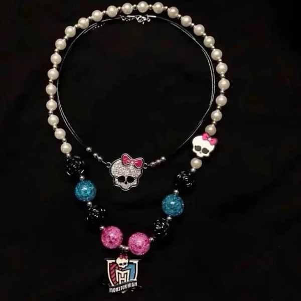 New Monster high diamond necklace Pendant Striped earrings cosplay Prop Necklace
