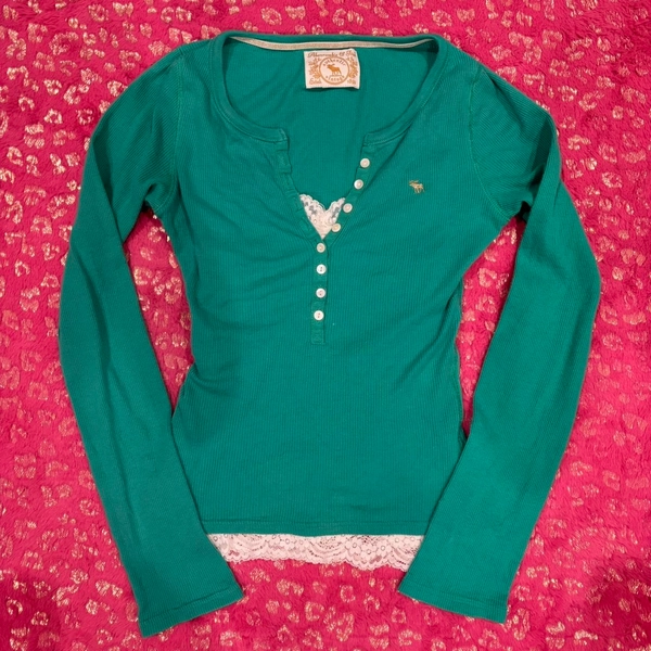 Abercrombie Henley emerald turquoise green with gold...