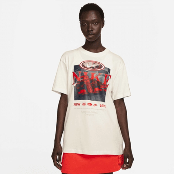 Nike Sportswear Essential Women's Americana T-Shirt