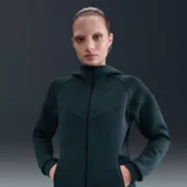 Nike Women's Sportswear Tech Fleece Windrunner Full-Zip Hoodie