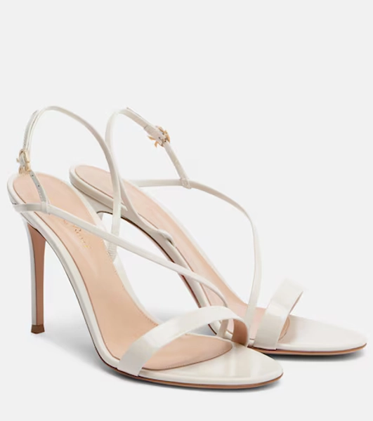 Sandales slingback en cuir verni