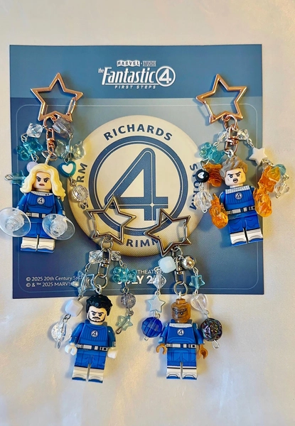 Fantastic 4 mini figure keychain purse bag charm marvel superheroes accessories jewelry gift