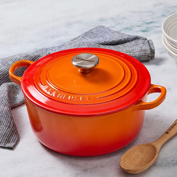 Le Creuset Traditional Round Dutch Oven