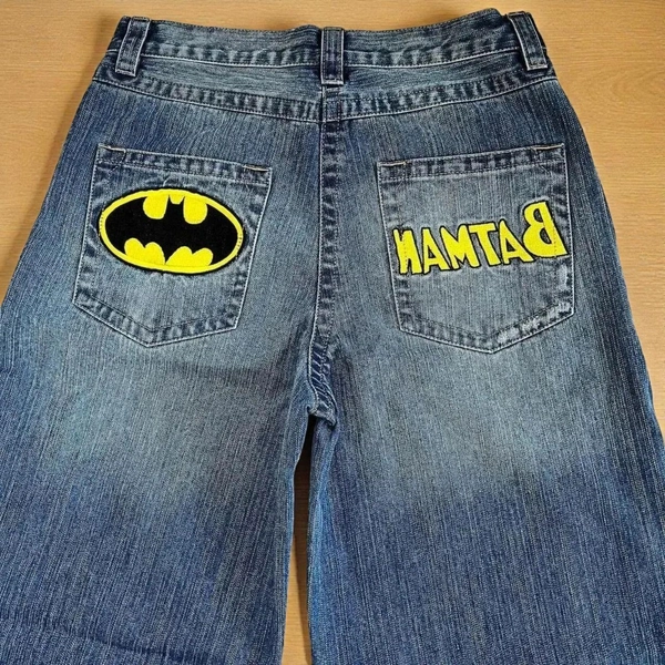 Batman stictched logo jeans, super-clean streetwear...