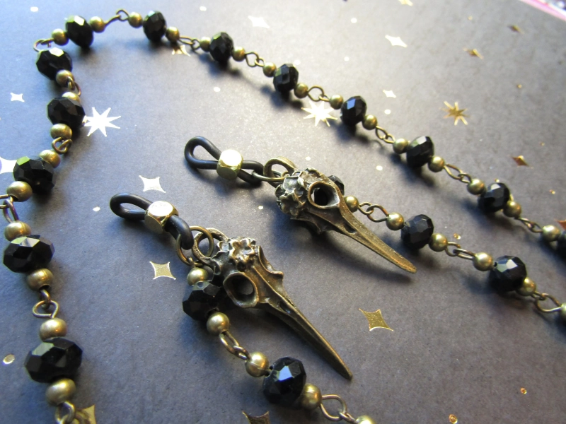 Gothic Ornate Raven Statement Glasses Chain for Sunglasses EyeGlass Holder Clips Clip on Chains Beaded Style Goth Witch Witchy