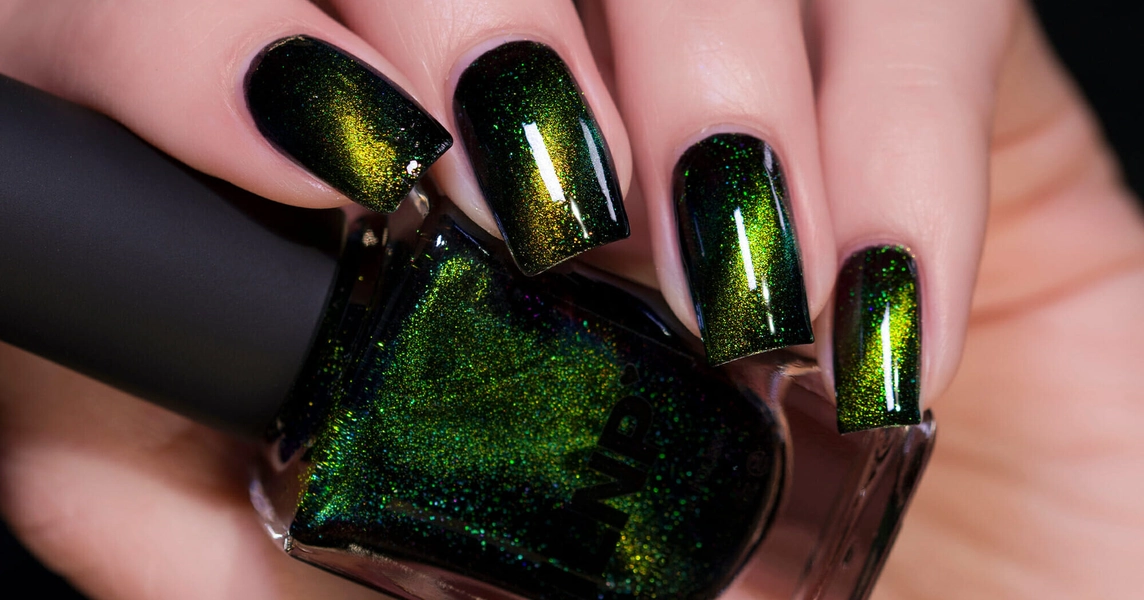 ILNP Venom - Dark Moss Green Magnetic Nail Polish