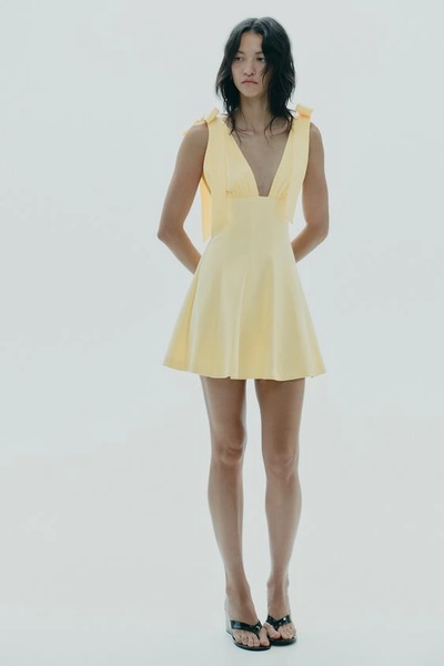 COMBINATION BOW SHORT DRESS