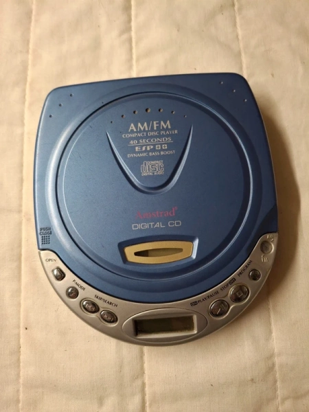 Compact disc player vintage