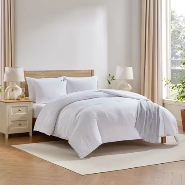 LammaLoe Queen Comforter Set  7 Piece Bed in a Bag  Ultra Soft Bedding Comforter Set with Sheets  All Season Bed Set  White