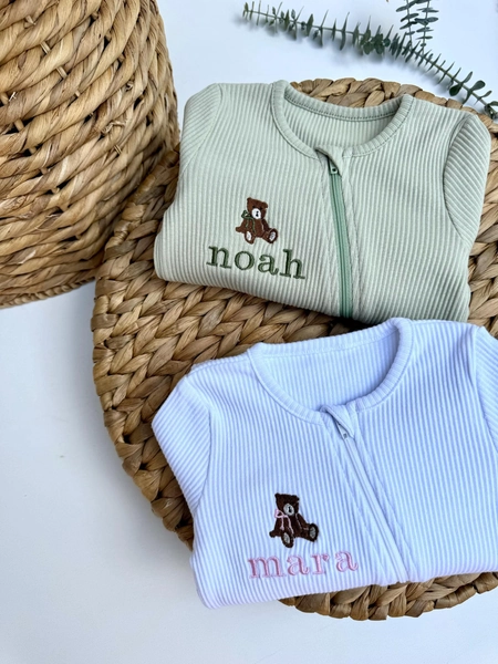 Personalised Gift Baby Zip Romper | Embroidered Baby Grow Newborn Essentials, Personalized kids clothing, Custom New Baby Gift, Baby Clothes