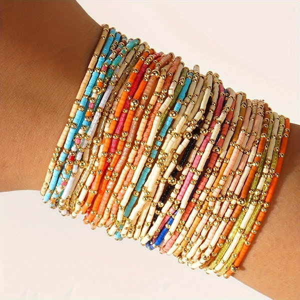 [30pcs Bohemian Bracelet] 30pcs Bohemian Random Color Seed Beads Mixed CCB Golden Strand Elastic Bracelet Set for Women