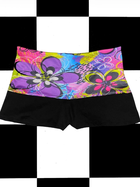 SWEET LORD O'MIGHTY! FLOWER POWER BOOTY SHORT