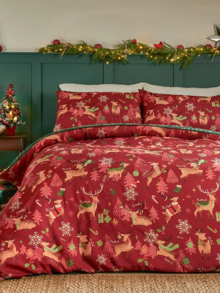 Duvet Day Red Christmas Sleigh Team Reversible Duvet Set - Size SINGLE