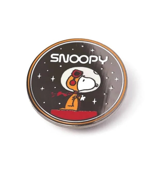 Astronaut Snoopy Round Pin