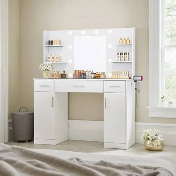 Blorly White Vanity Desk with Mirror