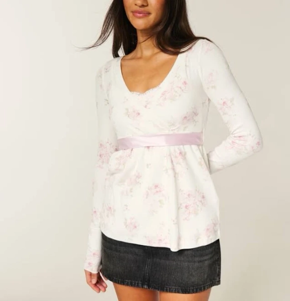 Hollister Women's Easy Long-Sleeve Wrap-Front Babydoll Top
