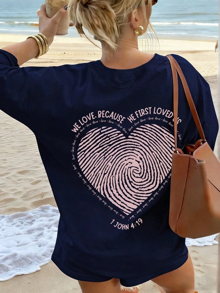 Women's Summer Valentine's Day New Simple Letter Heart Print Leisure Vacation Style Loose Multi-Functional Round Neck Camel Short Sleeve T-Shirt, Fashion, Suitable For Daily, Suitable For The Atmosphere Of Valentine's Day.