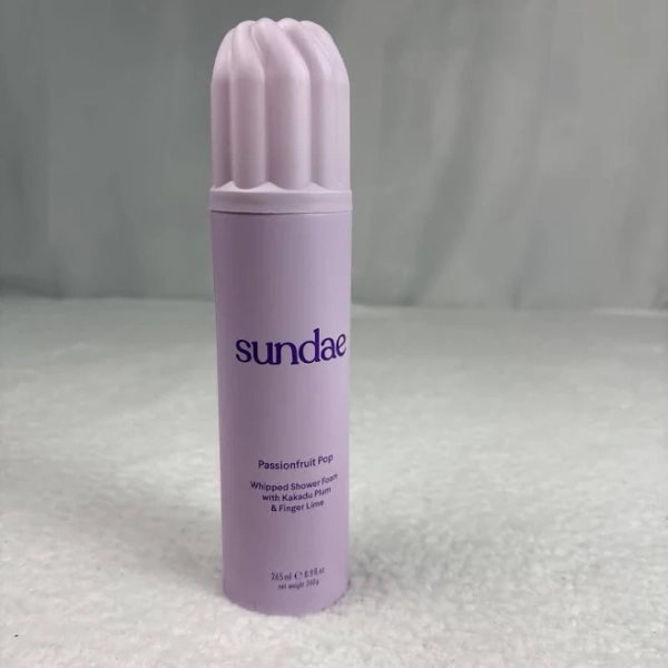 Sundae Passionfruit Pop Whipped Foaming Body Wash