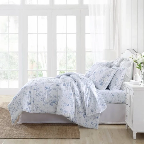 Laura Ashley Belinda Comforter Set