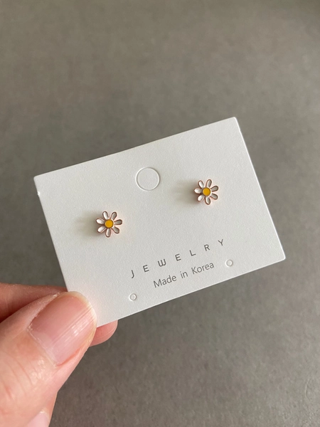 Tiny Daisy Flower Stud Earrings - Sterling Silver Pin Post