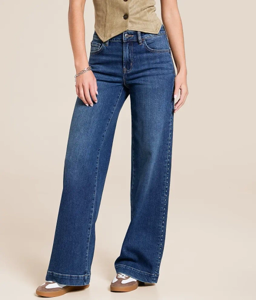 22 Start Now Olivia Mid-Rise Studded Wide Leg Stretch Jean