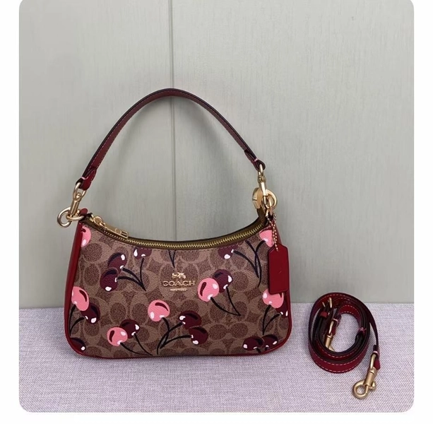 COACH Teri Shoulder Bag Signature Canvas Cherry Print CY694 Outlet New