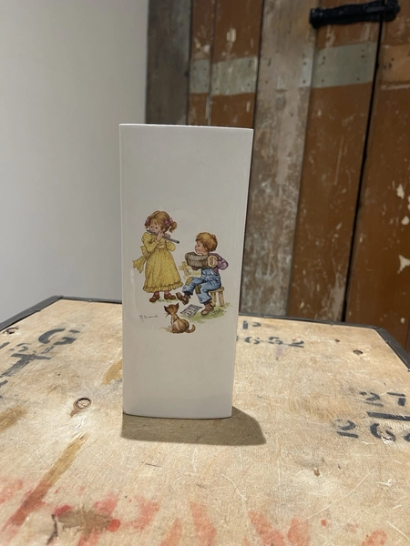 Vintage M Sand Porcelain Vase Nursery Display Decorative Home Decor Flowers