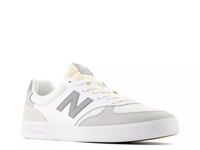 CT300 v3 Court Sneaker