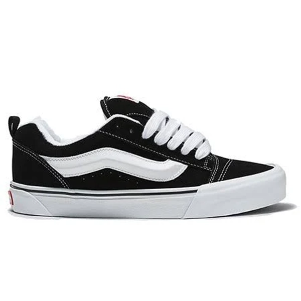 Vans Knu Skool Shoes - Black/ True White / 4.5