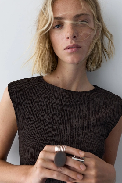 Crepe top