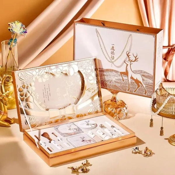 Deer Grace Luxury Makeup Gift Set 10PCS | Perfect Christmas & New Year Gift for Her | Elegant Beauty Collection Makeup Kit Set