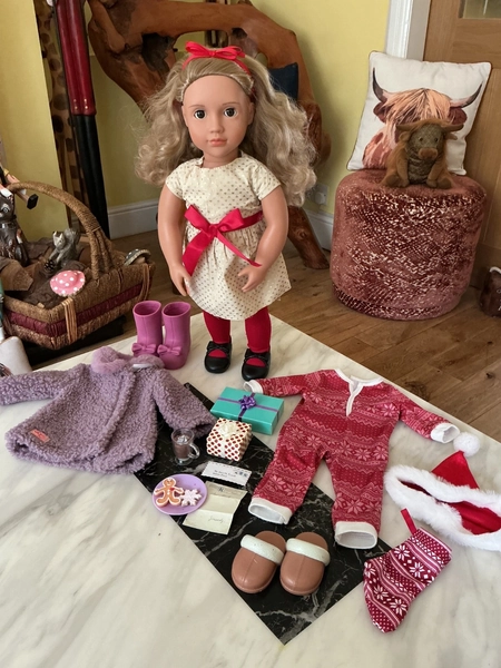 Our Generation Delux Doll Noelle with original outfits &amp; accessories "VGC"