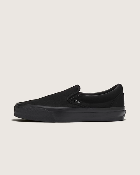 Premium Slip-On Shoe in Blackout | Vans