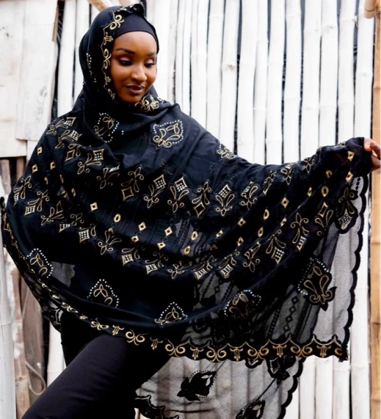 Rahmata Black Mayafi • Sonjiki
