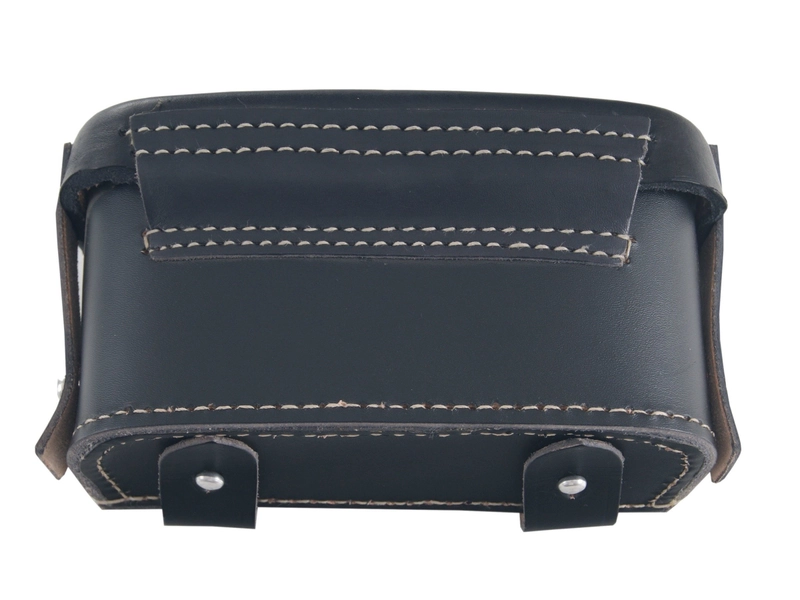 Sani Pouch Black