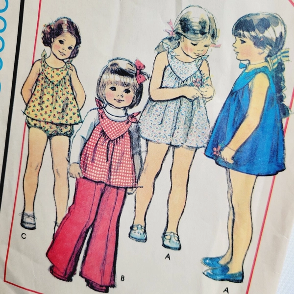 Vintage 70s Girls Clothes Pattern McCall's 5596 Size 4